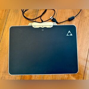 HY-SD001 RGB Gaming Mouse Pad 14x10 LED Light Up USB Powered Black